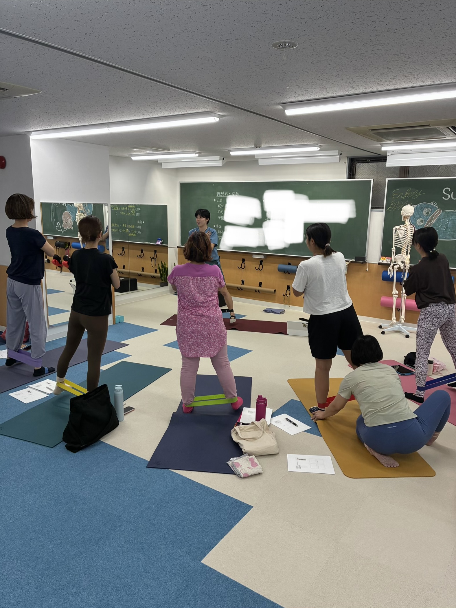 ダウンロード (7)